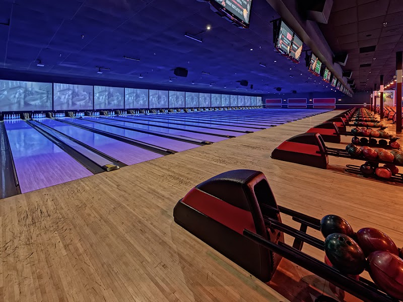 Lucky Strike Addison photo 2