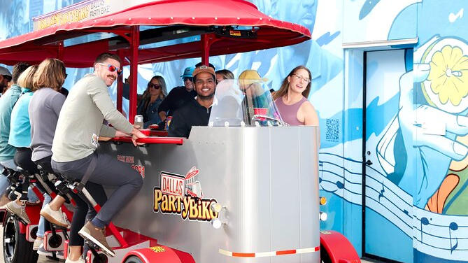 Dallas Party Bike