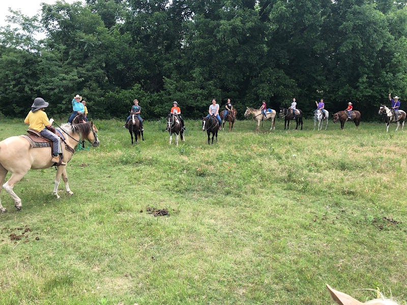 Broken Bow Ranch photo 2