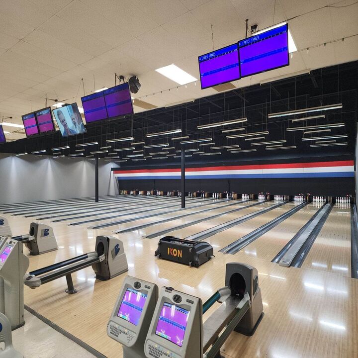 Lakes Lanes