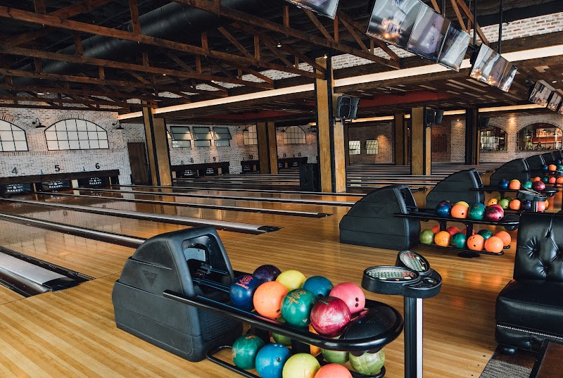 Bowl & Barrel photo 3