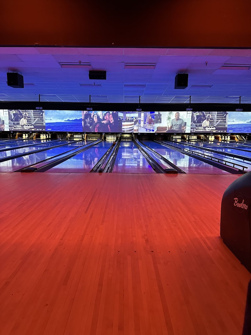 Bowlero Euless